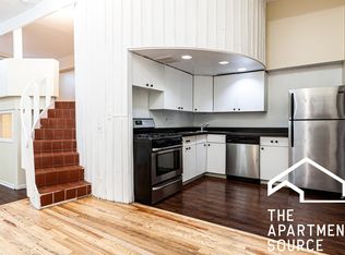 888 W Lill Ave #1RS, Chicago, IL 60614