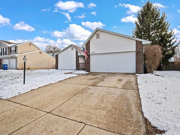 3rd image of 5711 Greendale Dr