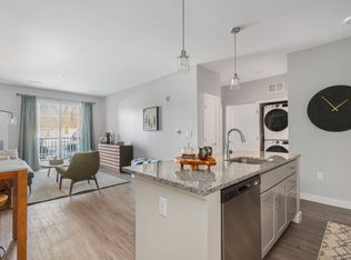 Edgemere Crossing, Shrewsbury, MA 01545