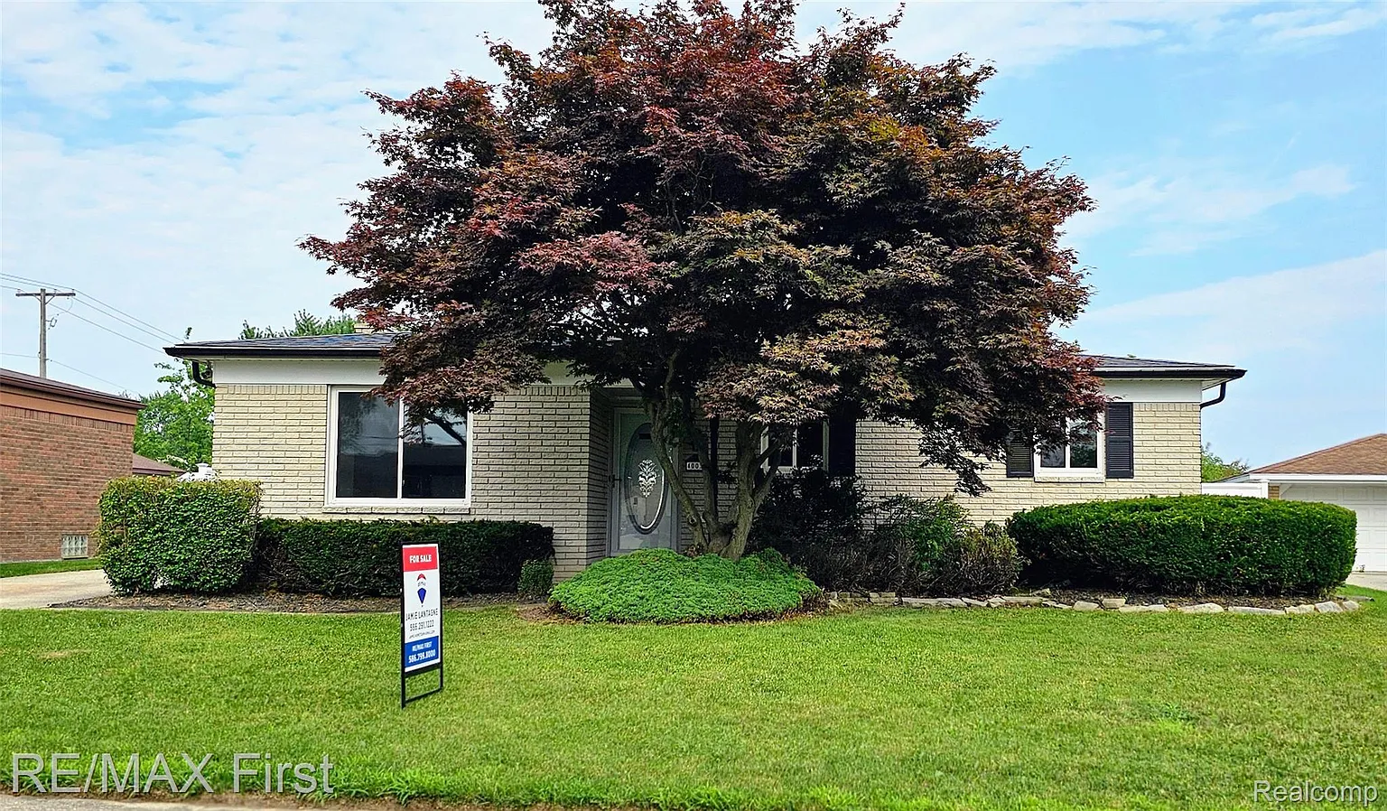 40034 Kristen Dr photo 1