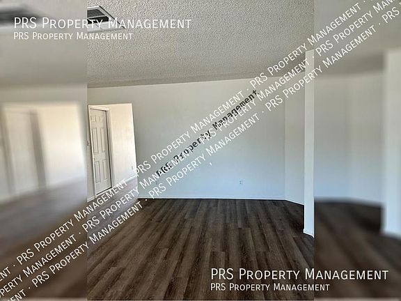 5th image of 1418 N Ashland