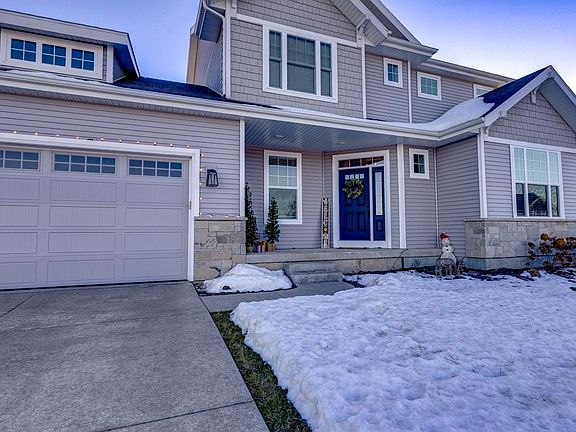 2nd image of 9635 Tawny Acorn Dr