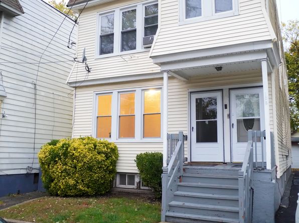 108 Berkshire Pl FLOOR 2