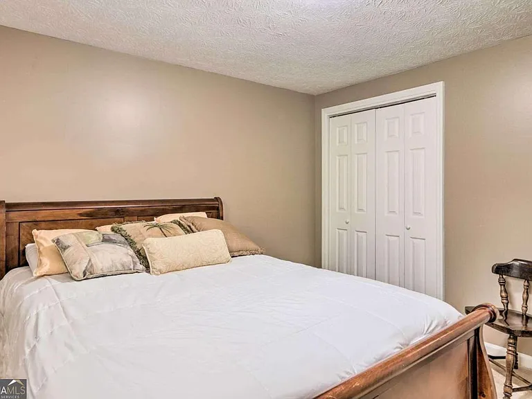 6207 Moss Dr — Photo 29