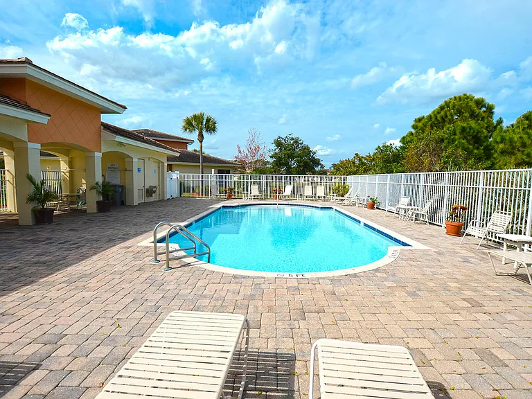 2582 Langrove Ln SW — Photo 32