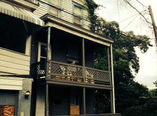 1025 Highland St, Braddock, PA 15104