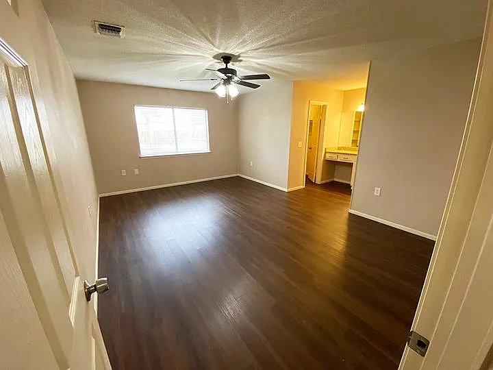 8023 Comanche Pass — Photo 9