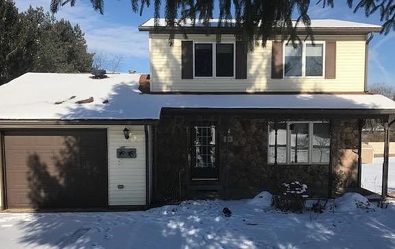 2nd image of 98 Rosemary Ln