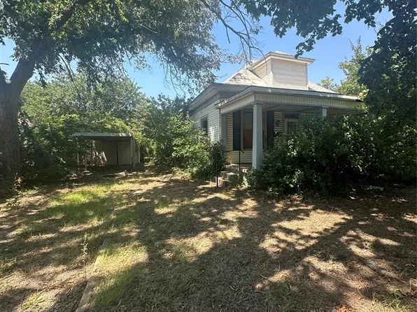 415 N Hitchcock St, Hobart, OK 73651