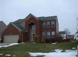 9232 Victoria Ln, North Ridgeville, OH 44039