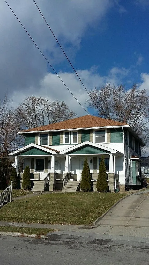 1047-1049 Linden St photo 1