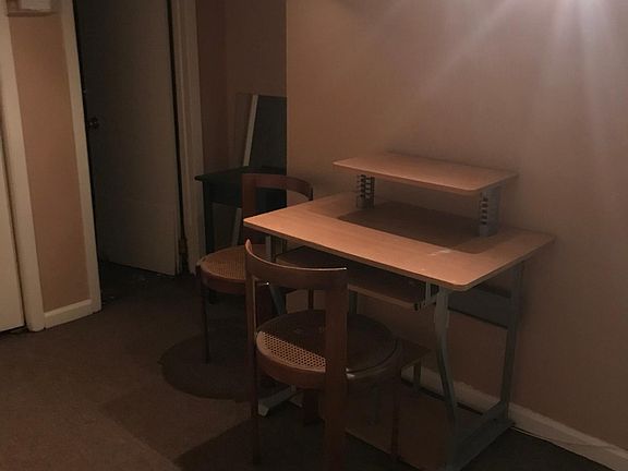 3rd image of 21 Staunton St #1