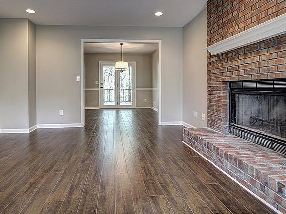 4th image of 475 Jana Ln