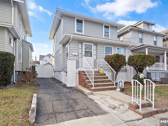3rd image of 29 Gordon St