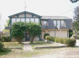 4008 Apache Trail Ct, Granbury, TX 76048