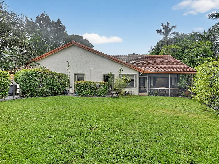 20803 Cabrillo Way — Photo 34