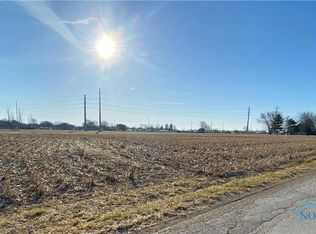 1629 Yingling Rd, Fremont, OH 43420