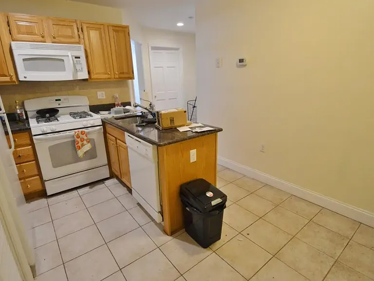 88 Westland Ave #2 — Photo 2