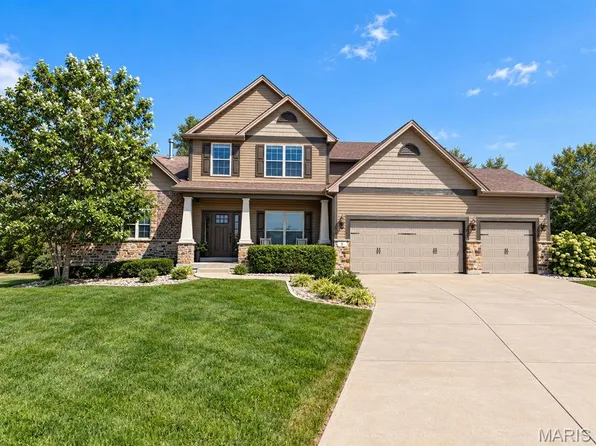 5 Wyndemere Ct, Lake Saint Louis, MO 63367