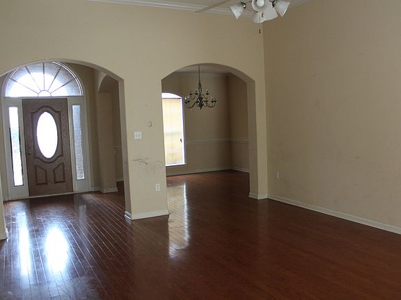 4th image of 4632 Barkley Glen Dr