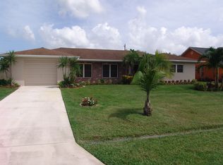 1462 SE Griffin Ter, Port Saint Lucie, FL 34952