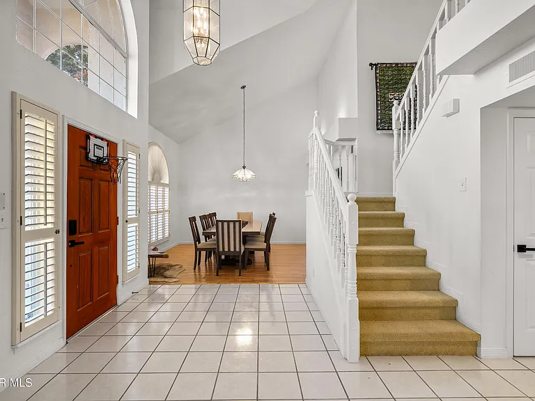 6205 La Posta Dr — Photo 9