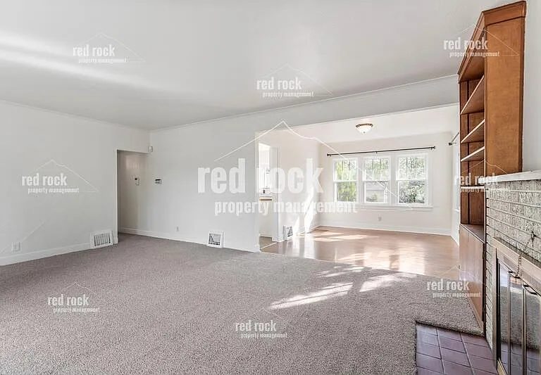 402 E Baldwin Ave — Photo 4