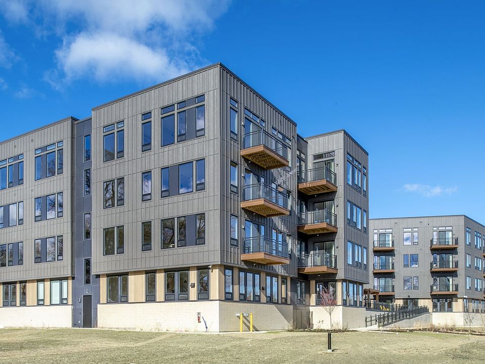 Building Photo 3