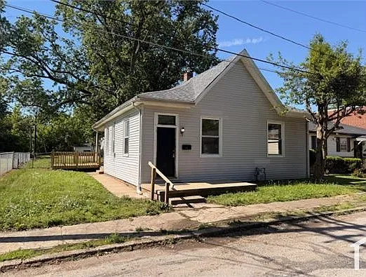 329 Taylor Ave — Photo 1