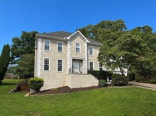 610 Adam Cir, Woodstock, GA 30188