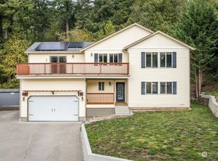 131 Cedar Falls Dr, Kelso, WA