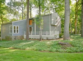5096 Fieldgreen Xing, Stone Mountain, GA