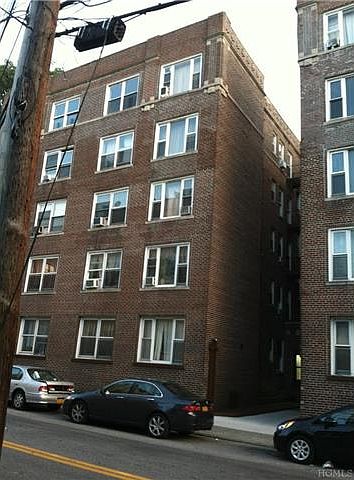 1st image of 154 Radford St APT 1B