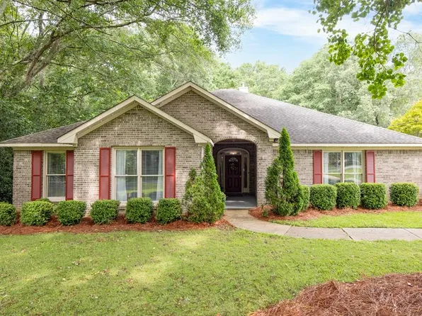 53 Lee Road 518, Phenix City, AL 36870