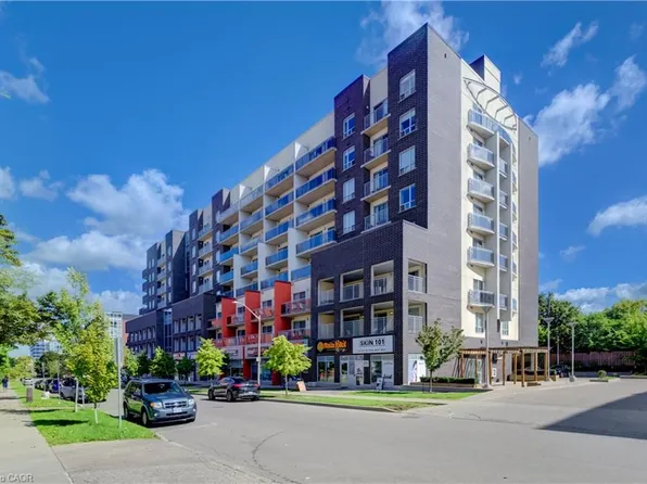 280 Lester St #708, Waterloo, ON N2L 0G2