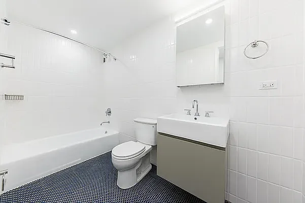 Rented by A&E Real Estate Management | media 4