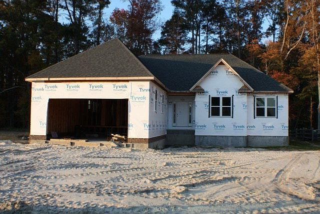 1st image of 58 Hannah Dr