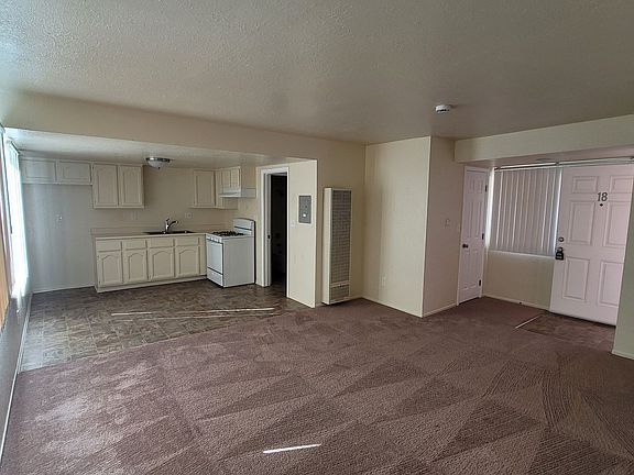 5th image of 428 16th St #18