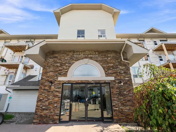 330 Clareview Station Dr NW #1123, Edmonton, AB T5Y 0E6