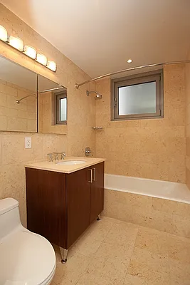 Rented by Living New York | media 13