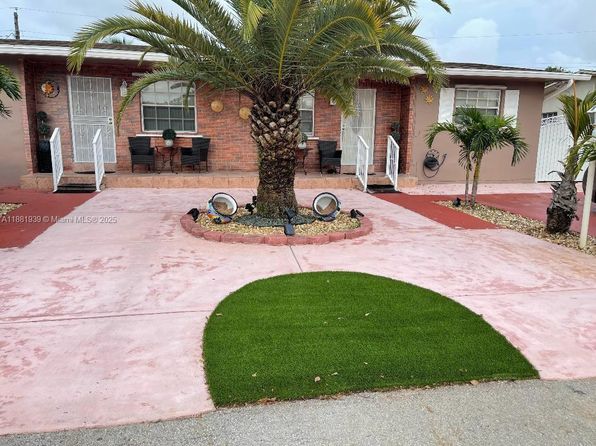 1905 SW 99th Ter