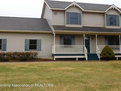 8201 W Howe Rd, Eagle, MI, 48822