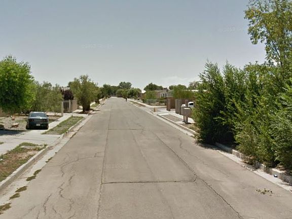 2nd image of 4004 Silver Fox Dr SE
