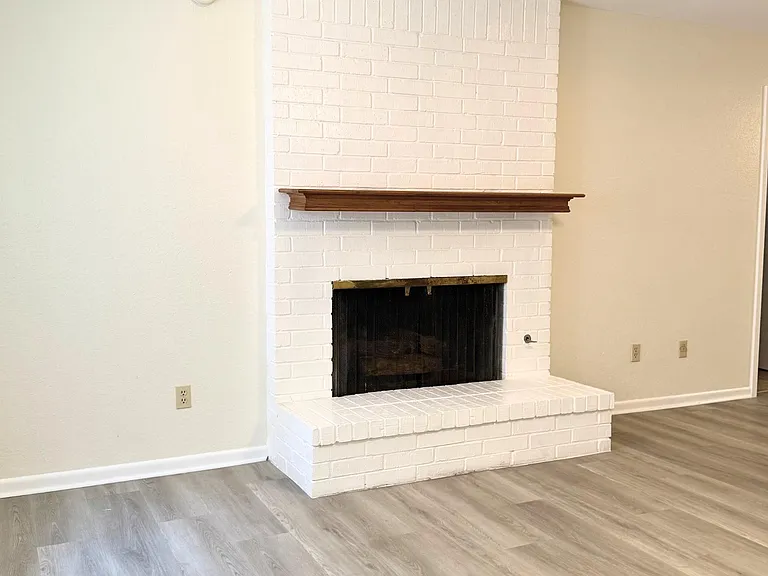 8421 Fathom Cir #A — Photo 6