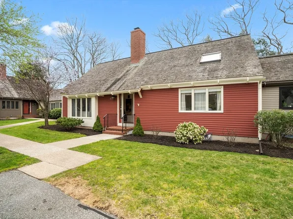 83 Potter Pond Unit 83, Lexington, MA 02421