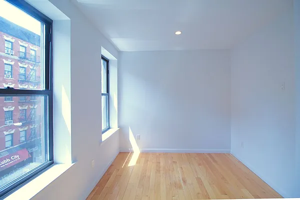 Rented by Corcoran | media 48