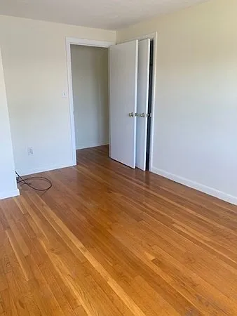 16 Abington Ave #2R — Photo 7