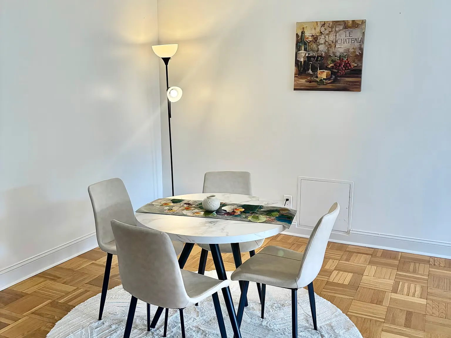 2 bed, 1150 sqft, $4,500 — Photo 3