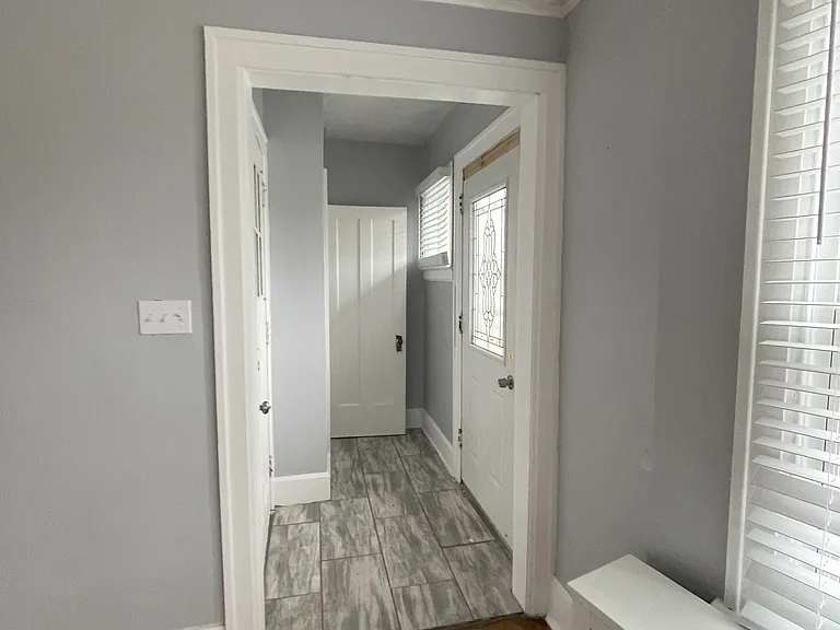 2286 Calvert St — Photo 11