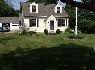 197 Ferry Rd, Old Saybrook, CT 06475